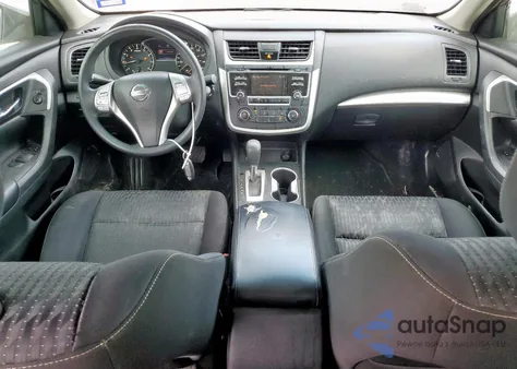 2016 Nissan Altima 2.5 из США, поврежденный, VIN 1N4AL3AP2GN333764